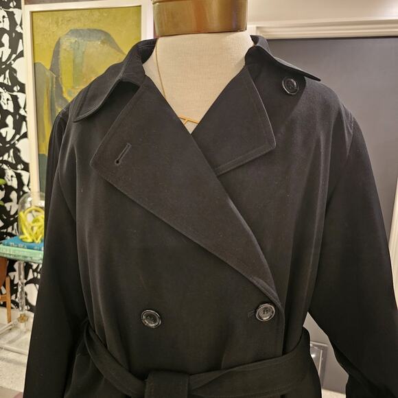 Gallery Women's Black Midi Trench Coat Jacket Sz M Removable Lining Belted - Picture 2 of 13